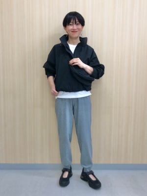 ユニクロ公式 | ウィンドプルーフスタンドブルゾン