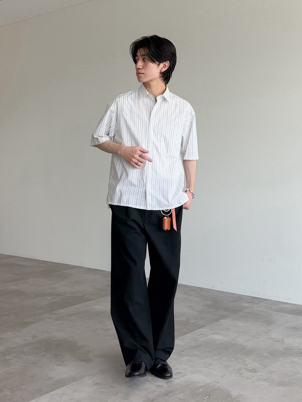 ダブルジャケット、タックワイドパンツ」の着用コーディネート