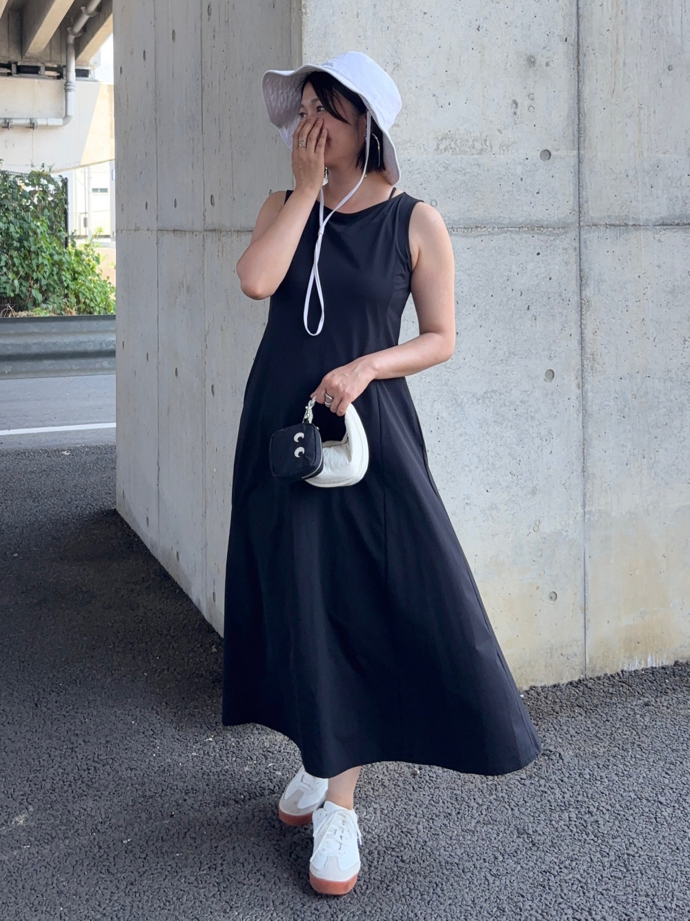 シンプルノースリTシャツ｜SIMPLE NO SLEEVE TEE