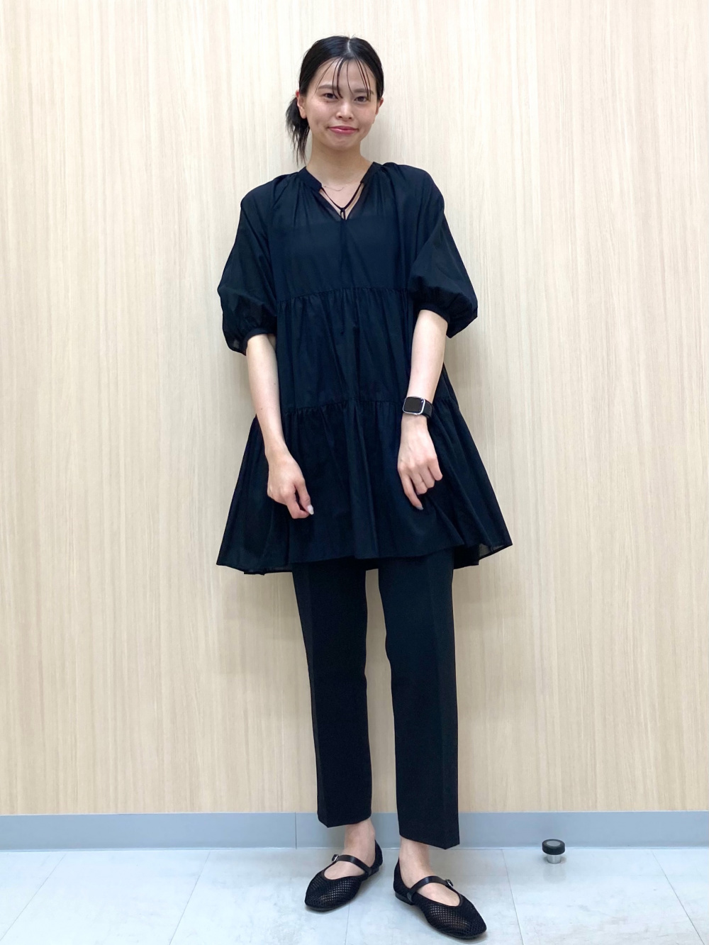 ティアードミニワンピース/7分袖」の着用コーディネート| ユニクロ公式