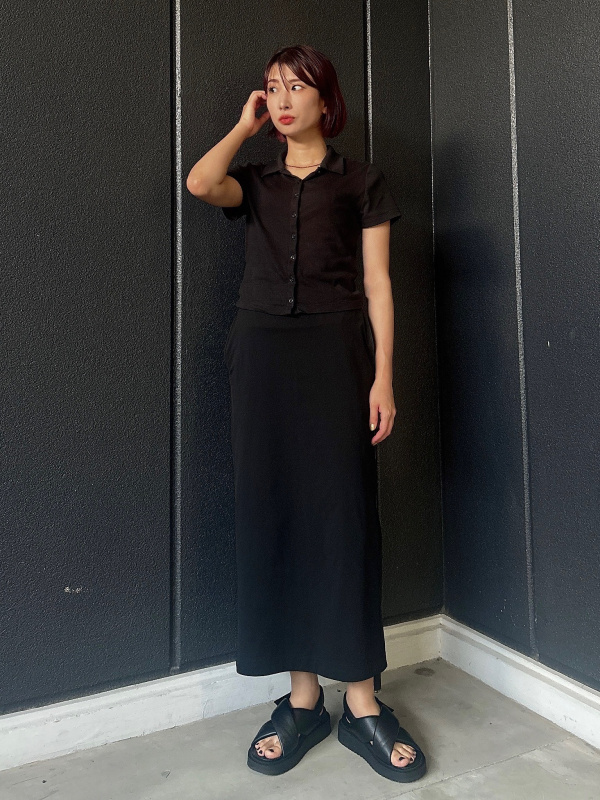 ウルトラストレッチアクティブナローマキシスカート（丈標準86～90cm