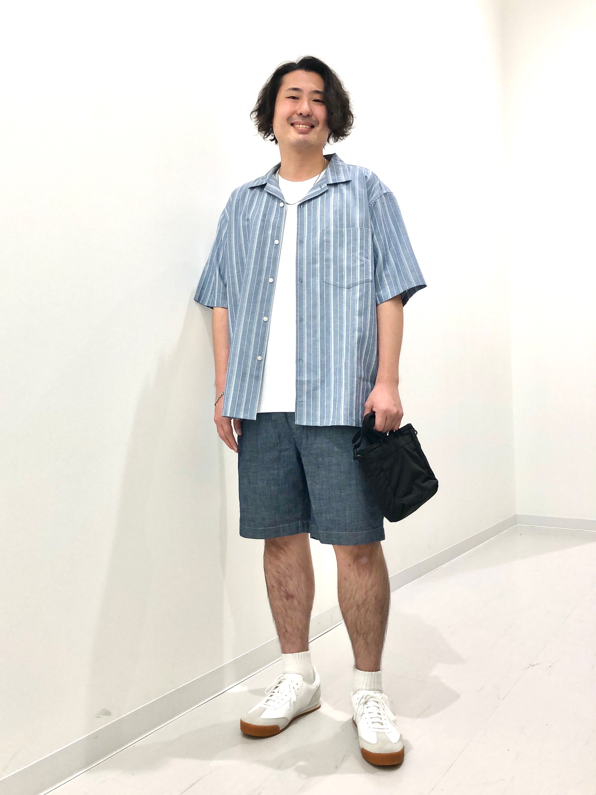 DRY-EX T 恤[短袖] 465191 /」的穿搭靈感- UNIQLO香港及澳門