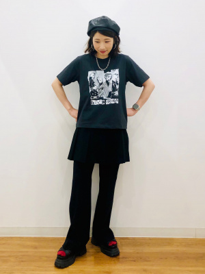 ユニクロ NANA 3XLサイズ Tシャツ白/黒 2枚セット NANA ユニクロ Tシャツ XL 新品 2枚セット - メルカリ
