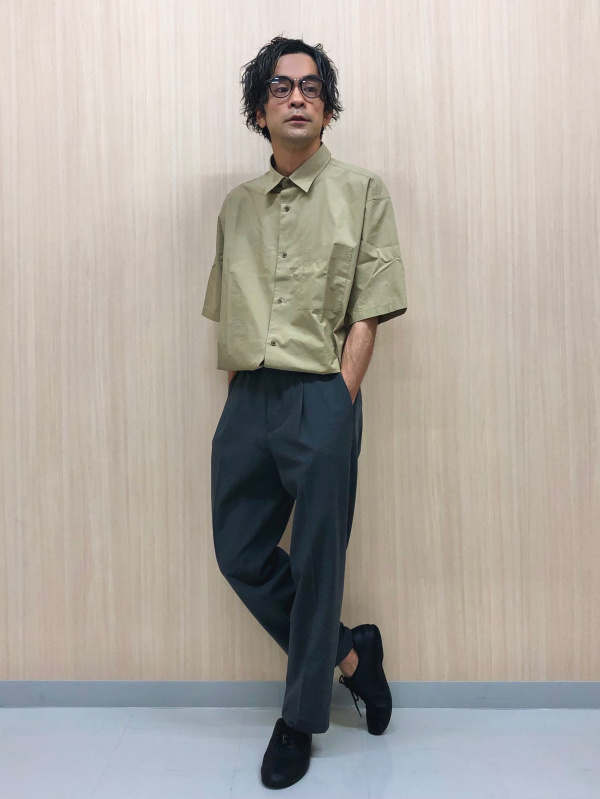 スマートアンクルパンツ/タック（メンズ）の着用コーディネート一覧