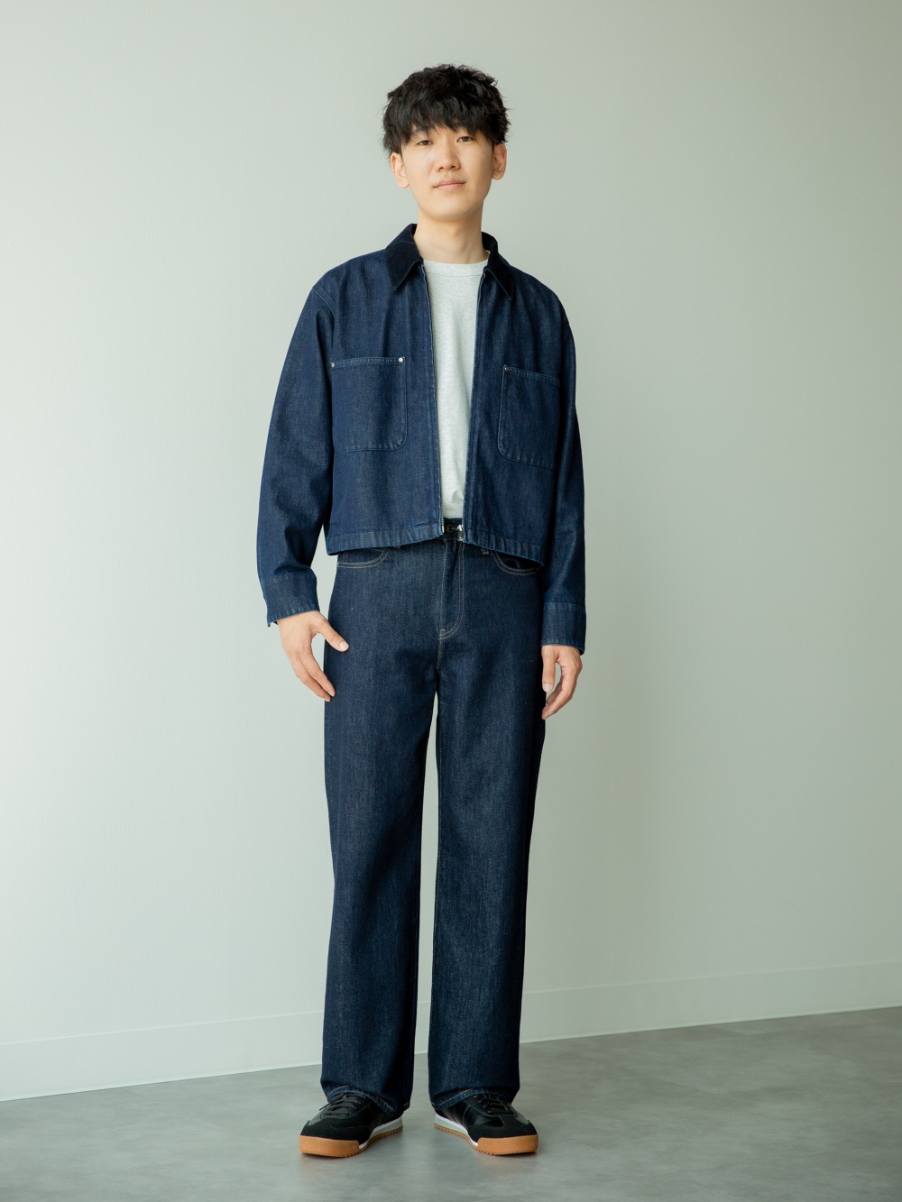 テーラードジャケット/リラックスフィット、ワイドストレートジーンズ