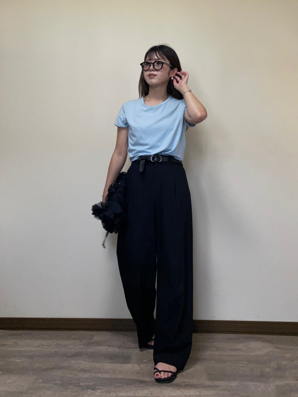 UNIQLO　ユニクロ　コンフィールタッチナローバックストラップサンダル 黒 L コンフィールタッチナローバックストラップサンダルのコーディネート