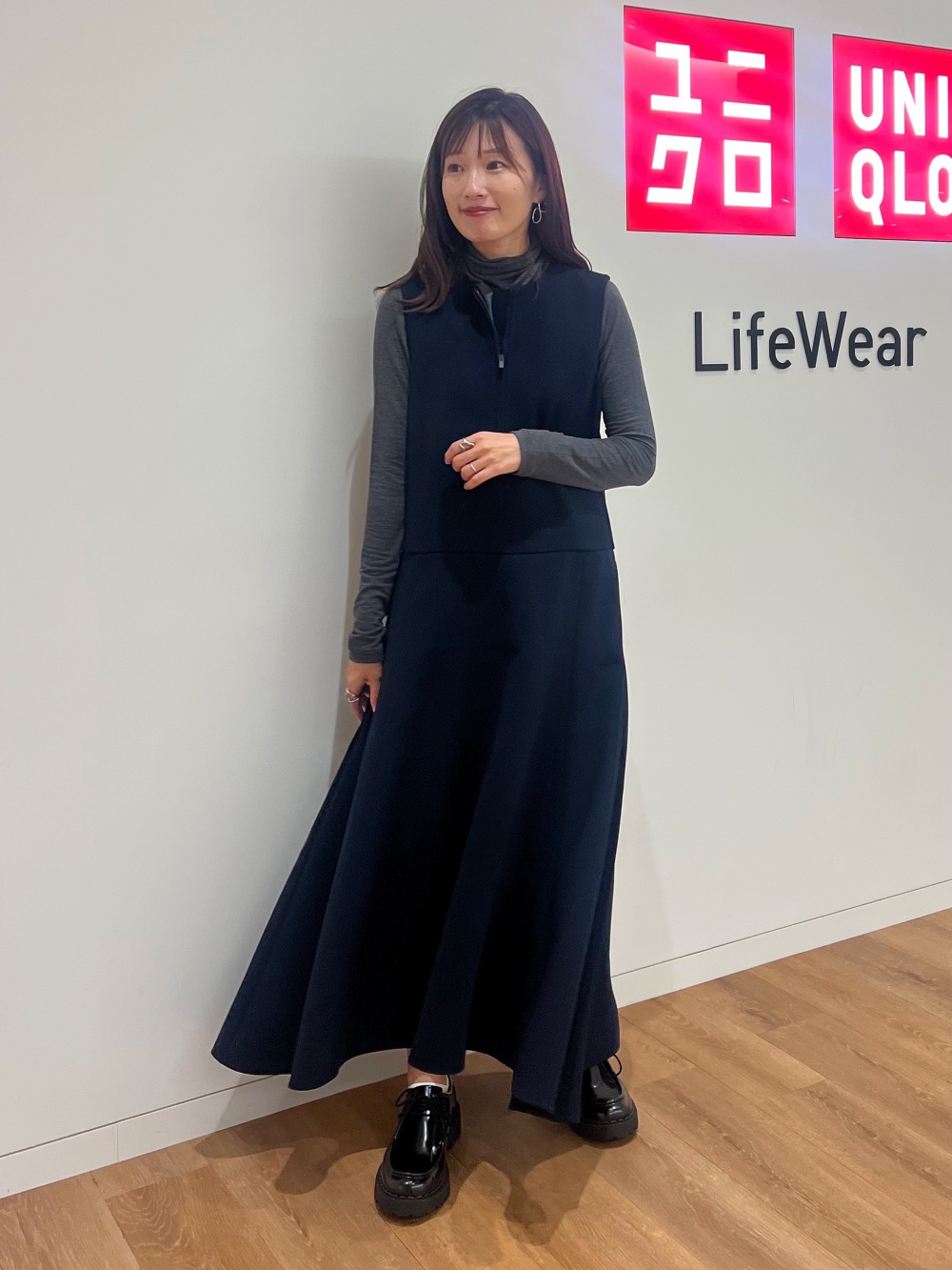 ハーフジップワンピースノースリーブ」の着用コーディネート| ユニクロ公式