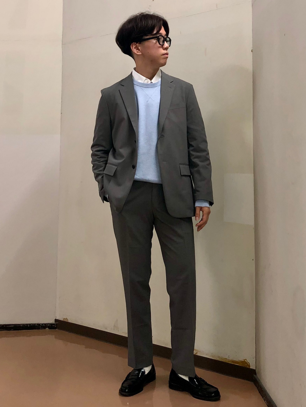 【新品未使用タグ付】 ユニクロ 感動ジャケット 感動タックパンツ ウォッシャブル 感動ジャケット（リラックスフィット） セットアップ可能