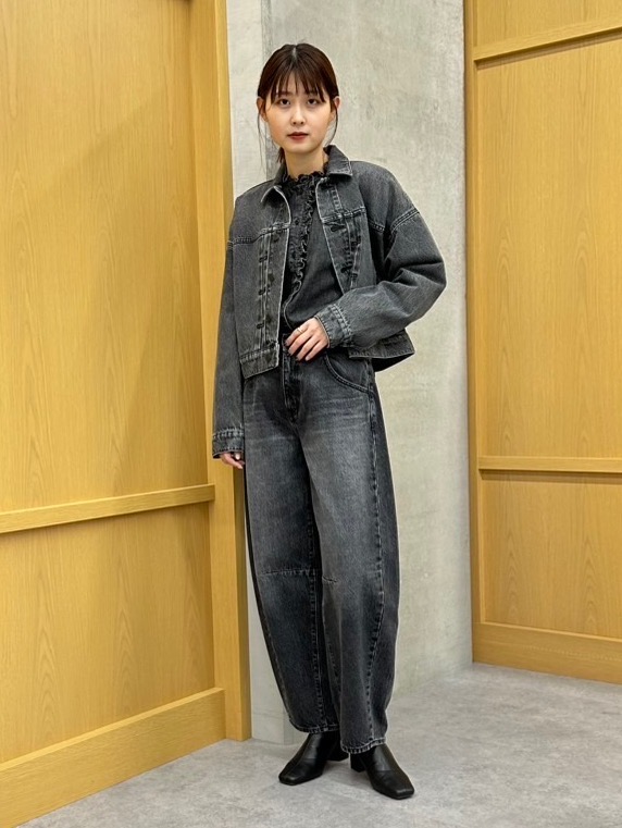 デニムフリルシャツ（レディース）の着用コーディネート一覧| ユニクロ公式