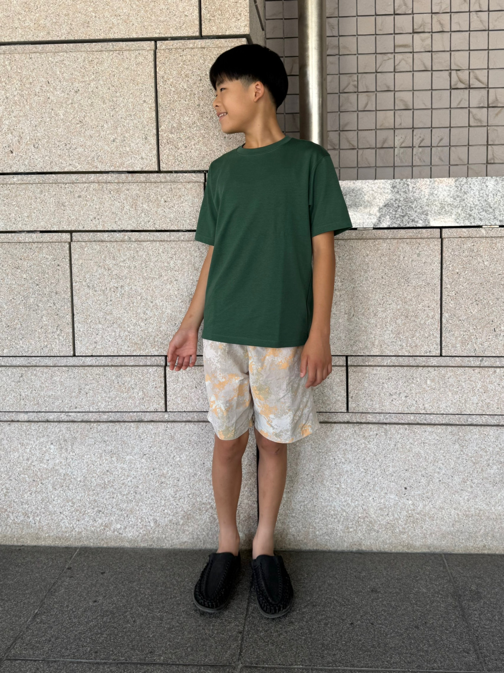 コーデを格上げ【LOUIS VUITTON】コットンクルーネック Tシャツ 楽天市場】ルイヴィトン（スタイル（ネック）クルーネック）（T