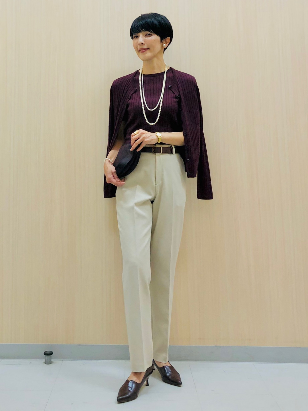 感動ジャケット、レーヨンスキッパーブラウス/ノースリーブ」の着用