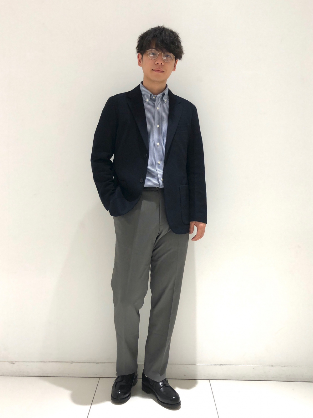 未使用 ユニクロ UNIQLO 感動パンツ ノンアイロンジャージシャツ　セット ドライノンアイロンジャージーシャツ/BD、感動パンツ」の着用