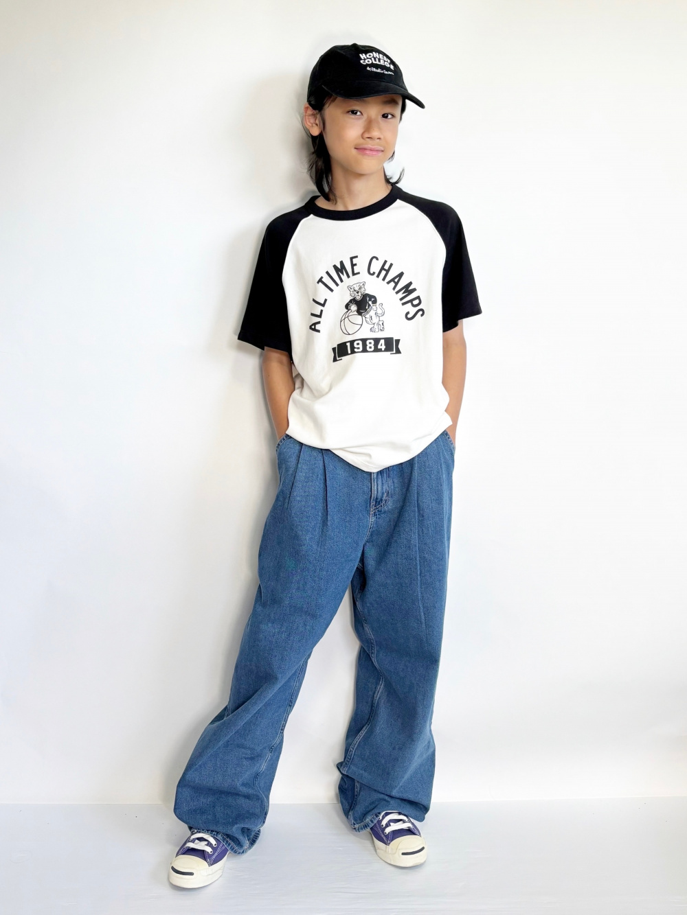 エアリズムコットングラフィッククルーネックTシャツ」の着用