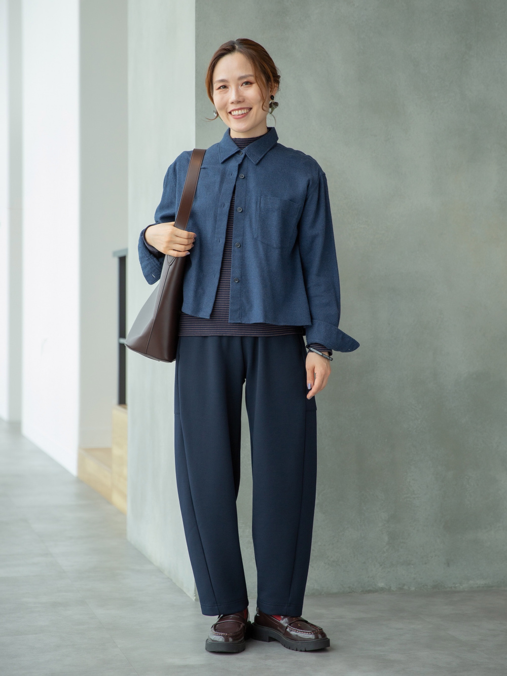 感動ダブルジャケットリラックスフィット、アクティブブラトップ」の