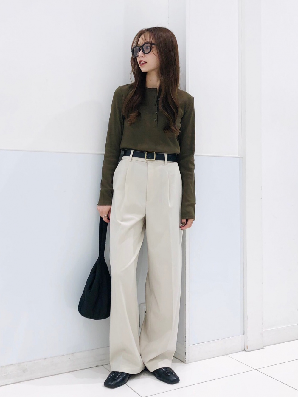 ダブルジャケット、タックワイドパンツ」の着用コーディネート