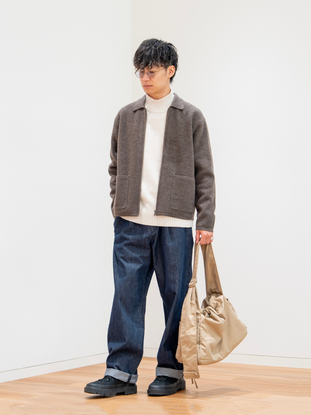 専用 ユニクロ タックストレートパンツ（デニム）セット ユニクロ公式 | タックストレートパンツ／デニム