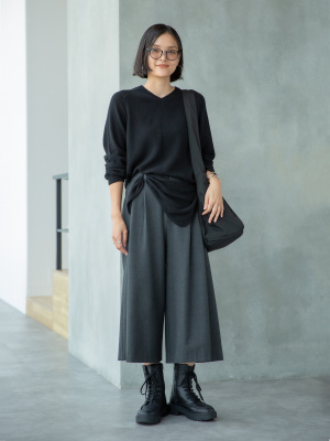 ユニクロ公式 | カシミヤリラックスVネックセータースカーフつき