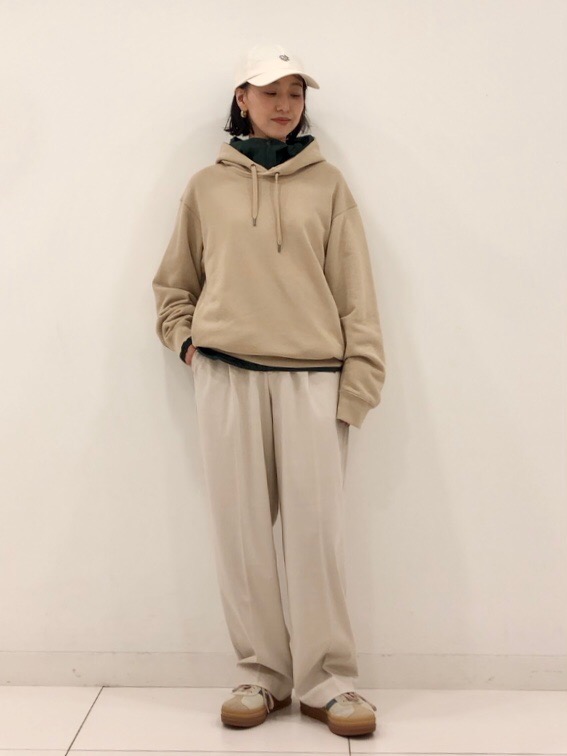 ヒートテックボアスウェットパンツ、フリースジャケット」の着用