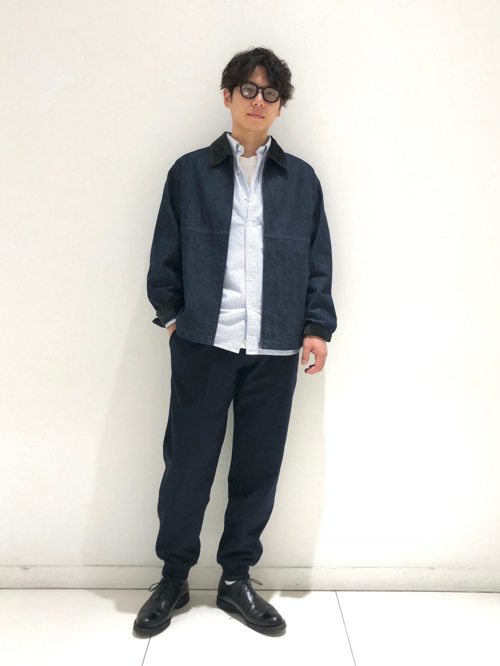 ジップアップショートブルゾン/デニム、フランネルチェックシャツ」の