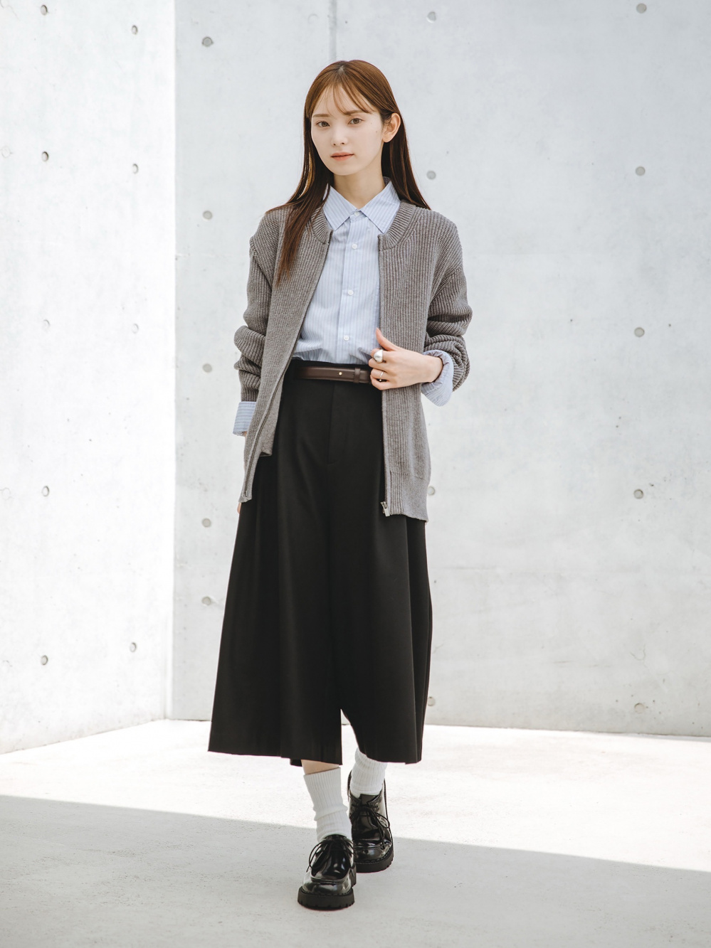 UNIQLO:C ツイードテーラードジャケット フレアスコート ツイードテーラードジャケット、フレアスコート」の着用