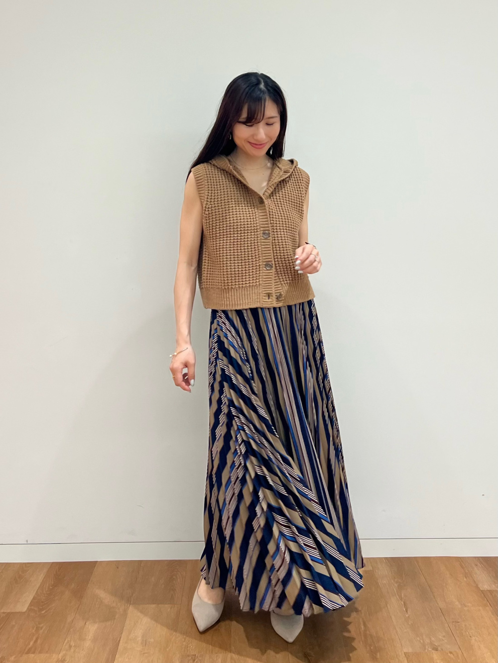 ワッフルニットフーデッドベスト」の着用コーディネート| ユニクロ公式