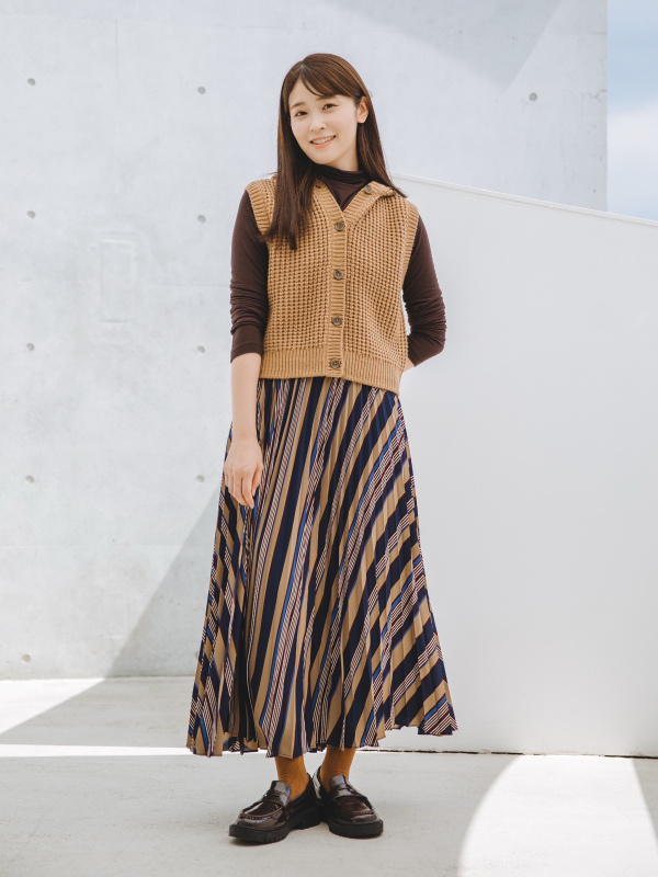 ワッフルニットフーデッドベスト+ ダークグレー M UNIQLOC ワッフルニットフーデッドベスト ダークグレー M ユニクロ