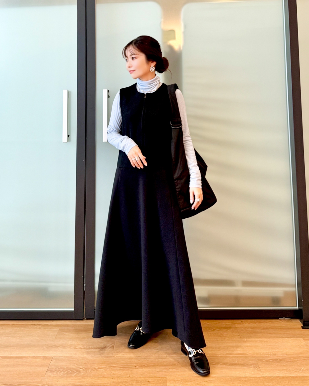 ハーフジップワンピースノースリーブ」の着用コーディネート| ユニクロ公式