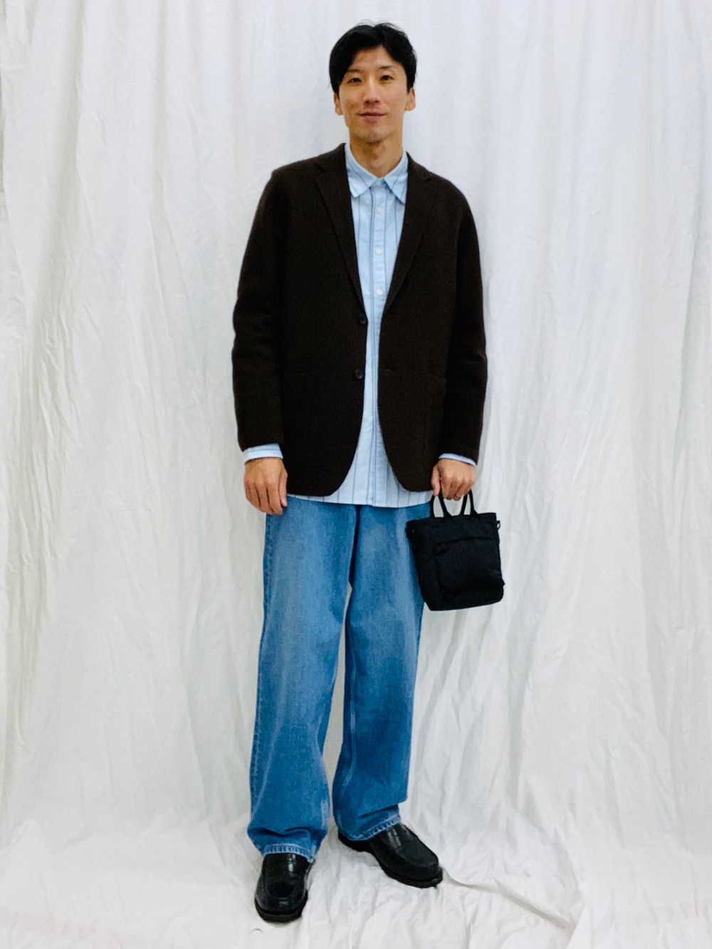 デニムジャケット、ワイドストレートジーンズ」の着用コーディネート