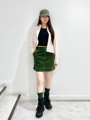 ユニクロ公式 | コーデュロイミニスカート