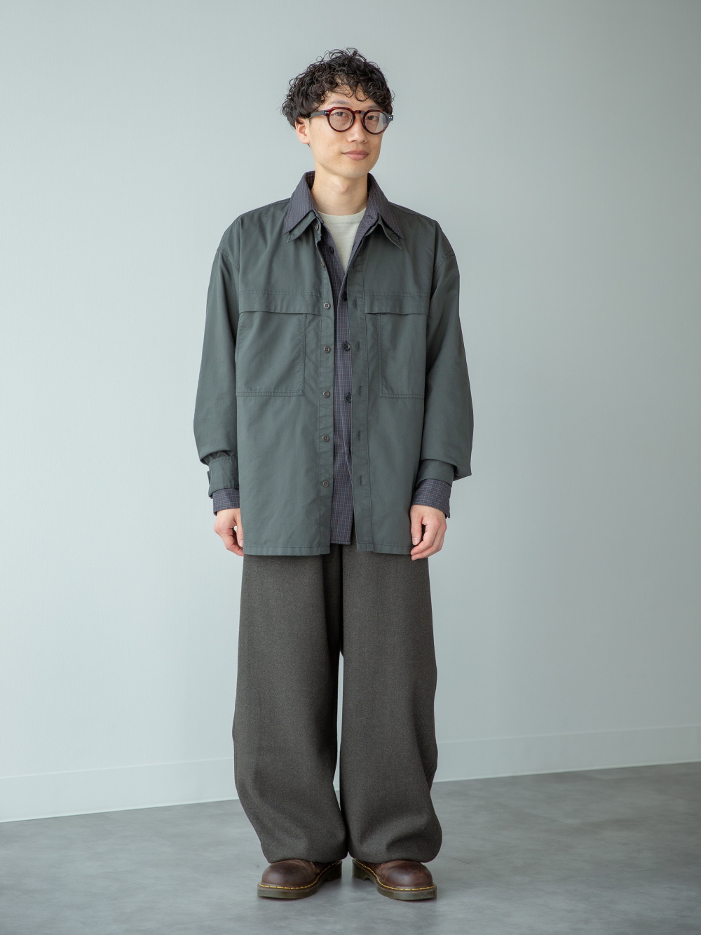 オーバーサイズカラーデニムジャケット、ワイドフィットカラー