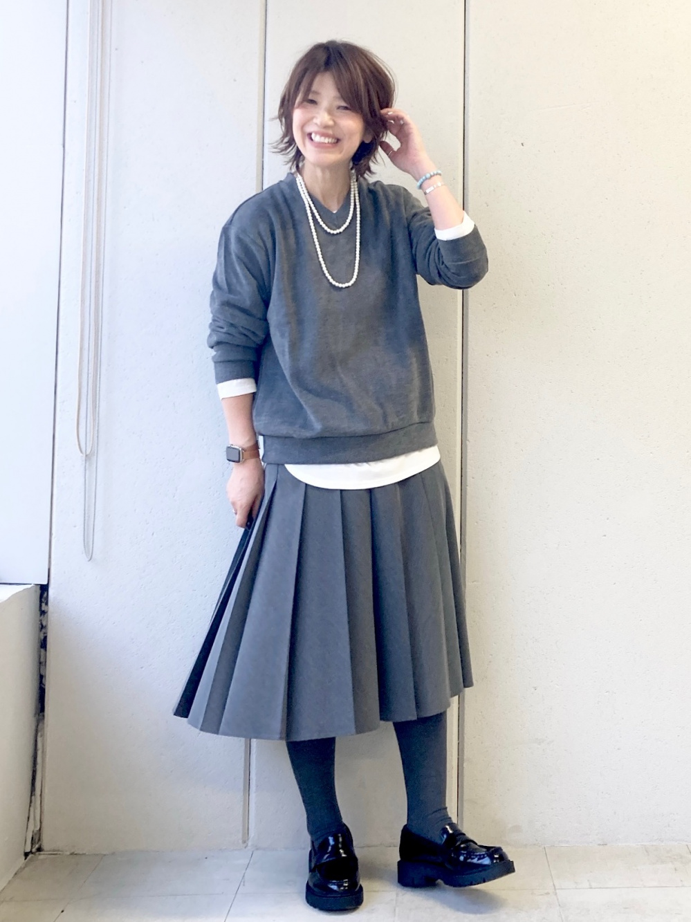 ワンピース UT、ワイドプリーツミディスカート」の着用コーディネート