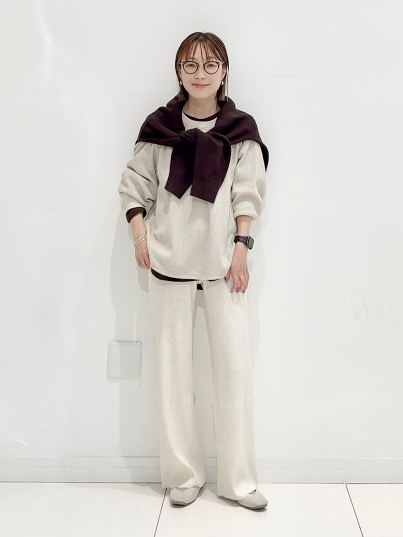 ワッフルT/長袖、ワイドストレートカーゴパンツ」の着用コーディネート