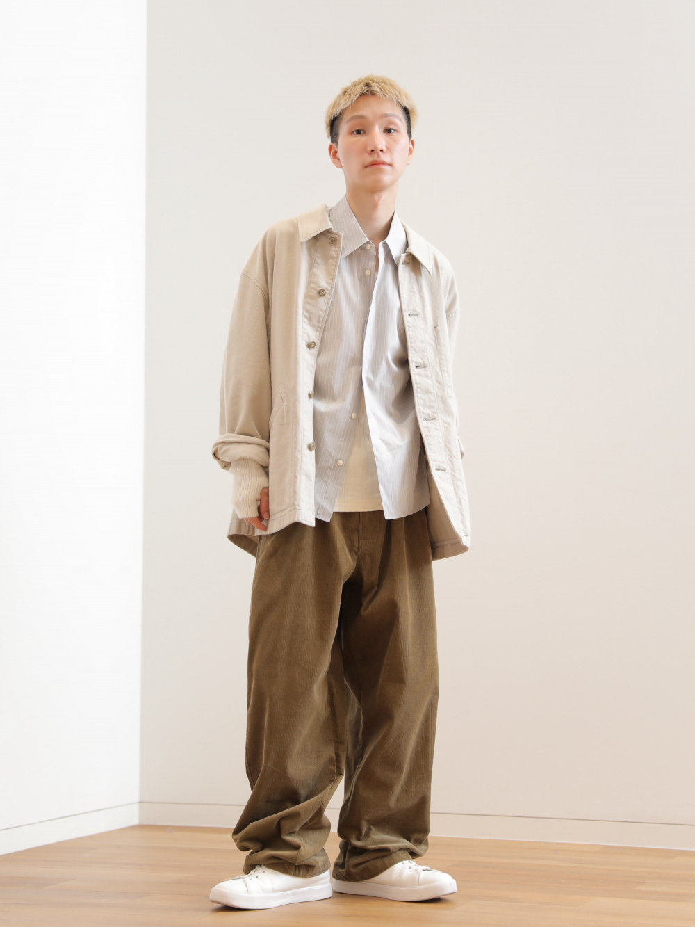 ユーティリティオーバーサイズシャツ、オーバーサイズカラー