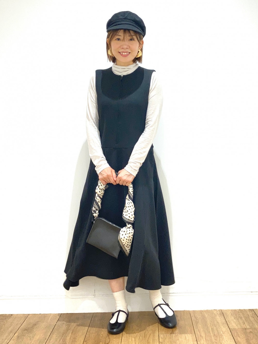 ハーフジップワンピースノースリーブ」の着用コーディネート| ユニクロ公式