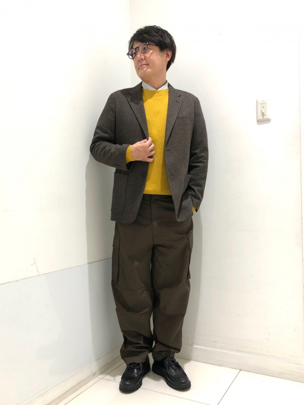 コットンショートブルゾン、ワイドフィットカーゴパンツの