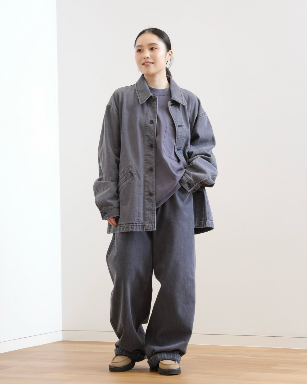 クルーネックTシャツ/長袖、オーバーサイズカラーデニム