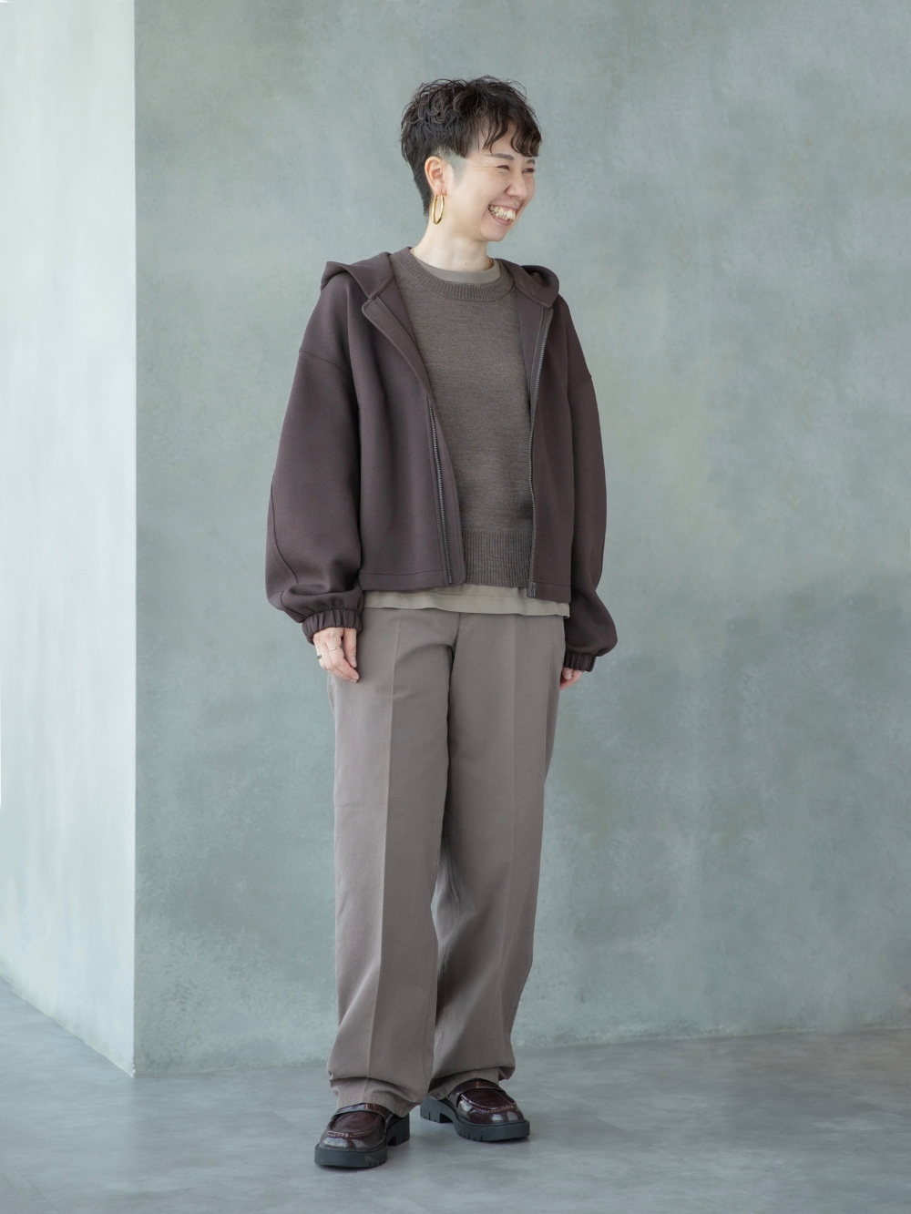 ダブルフェイスクルーネックセーター」の着用コーディネート| ユニクロ公式