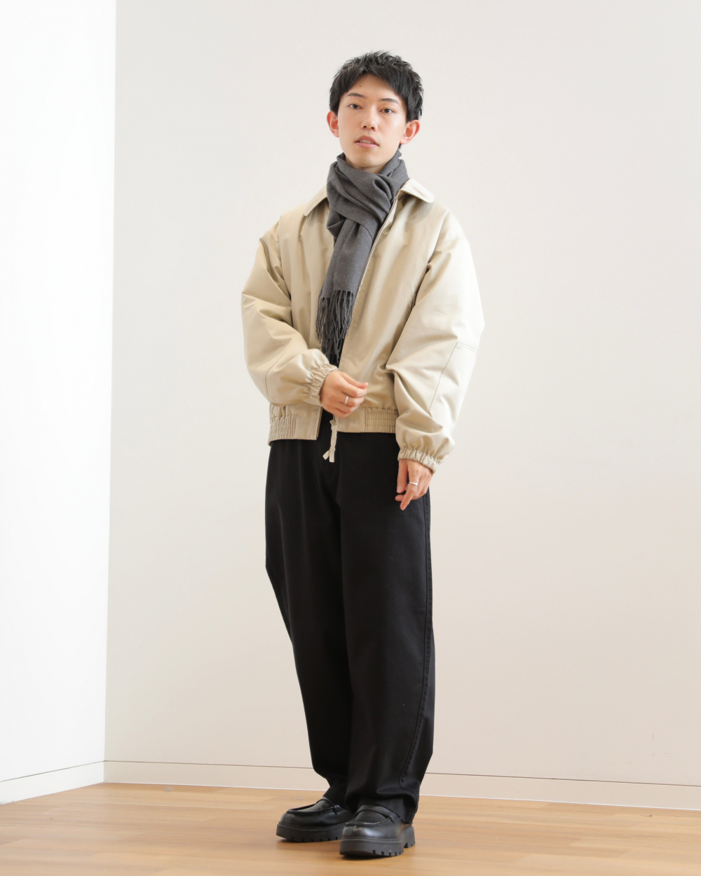 パフテックショートブルゾン、ウォッシャブルミラノリブクルーネック