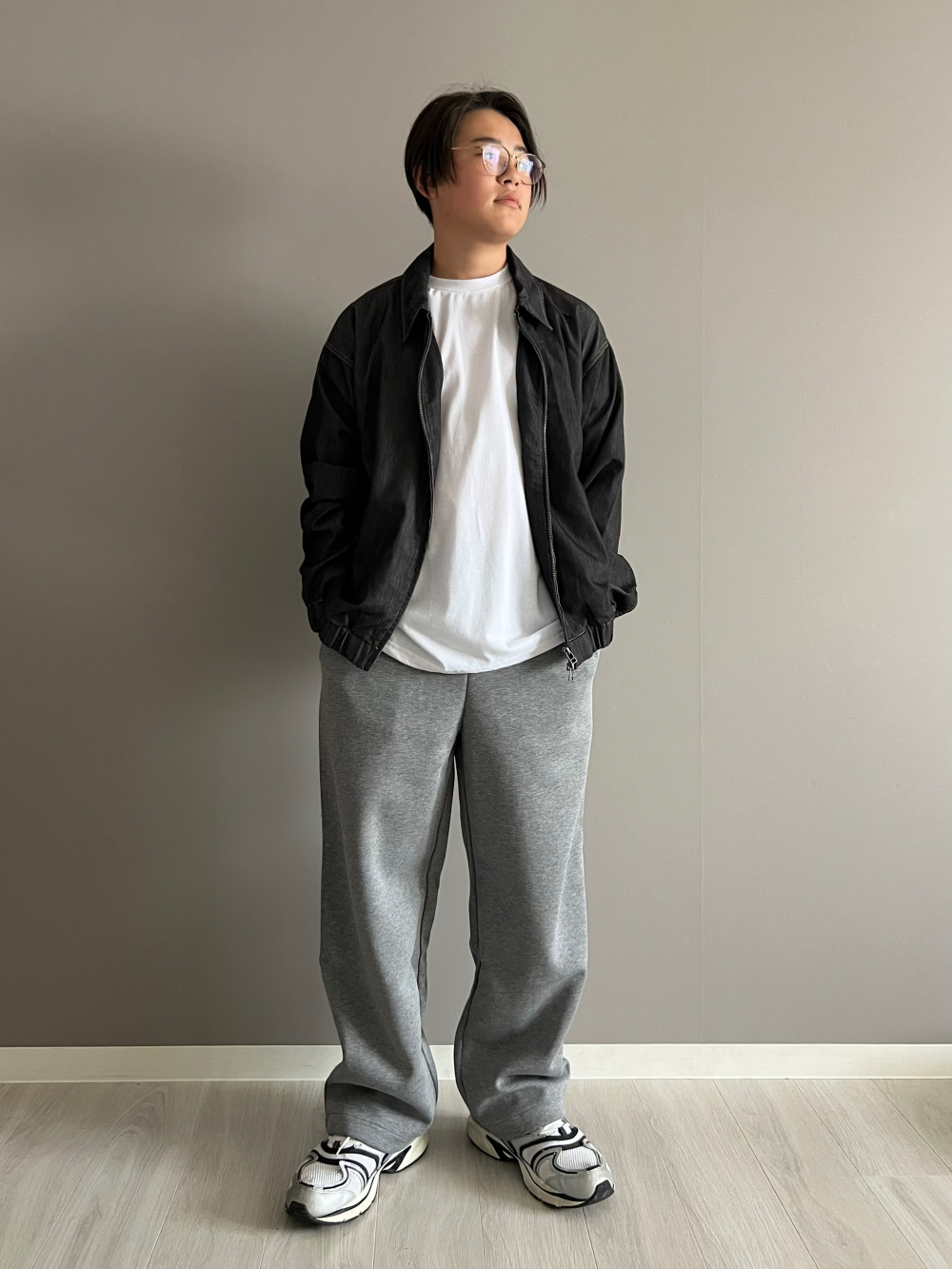 スウェットワイドパンツ」の着用コーディネート| ユニクロ公式