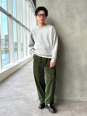 ユニクロ公式 | オーバーサイズスウェットシャツ