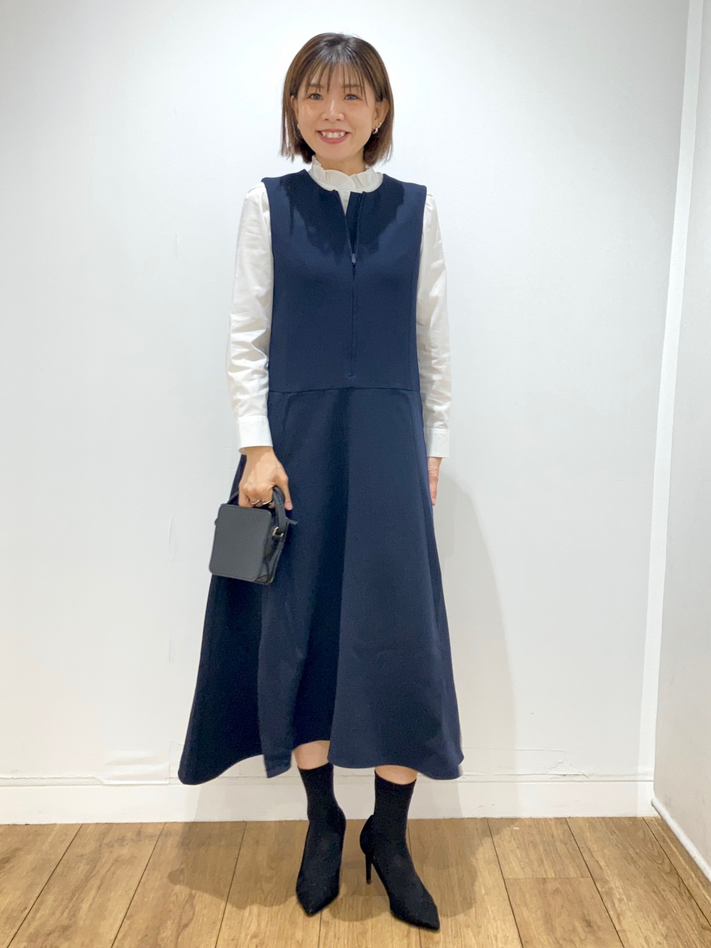 ハーフジップワンピースノースリーブ」の着用コーディネート| ユニクロ公式