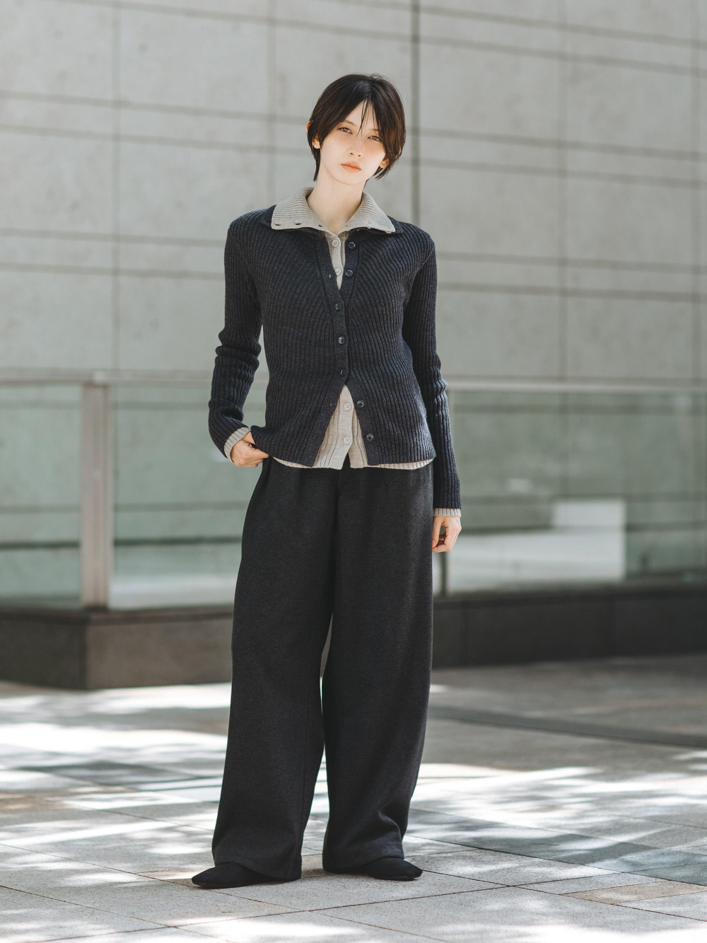 ブラッシュドスウェットワイドパンツ、メリノブレンドハイネック