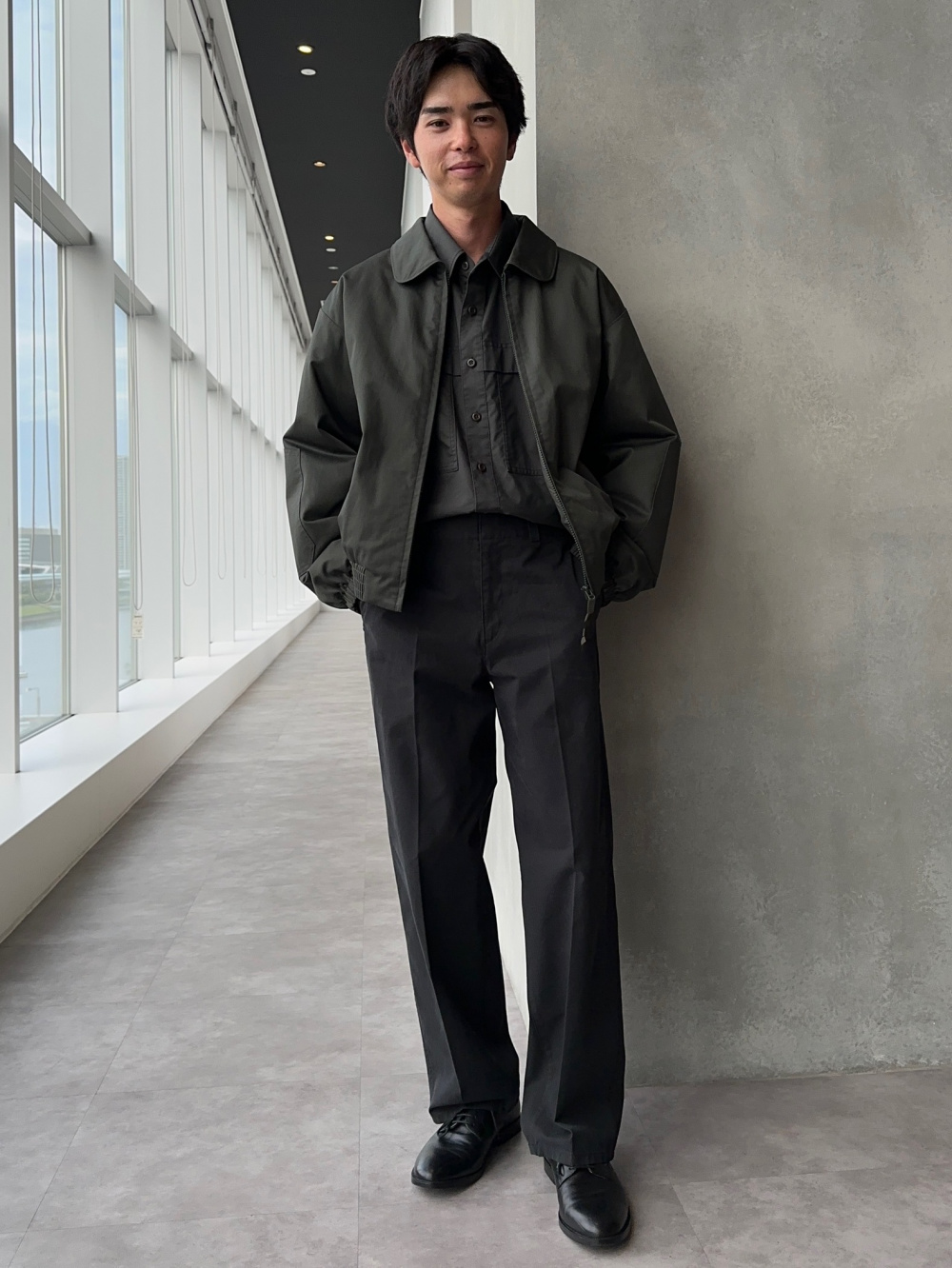 ユーティリティオーバーサイズシャツ、オーバーサイズカラーデニム