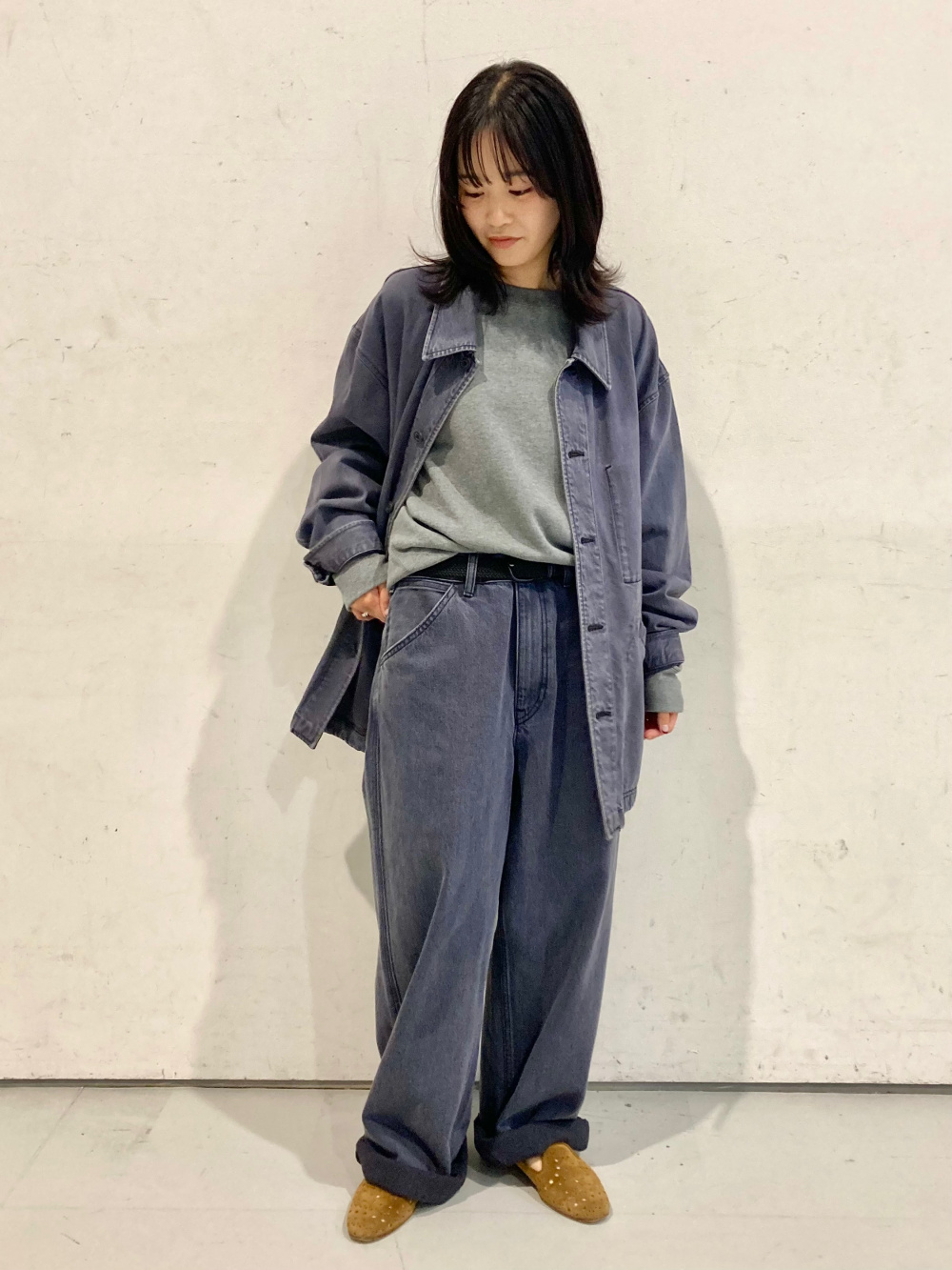 2点セット　オーバーサイズカラーデニムジャケット　ワイドフィットカラージーンズ オーバーサイズカラーデニムジャケット、ワイドフィットカラージーンズ