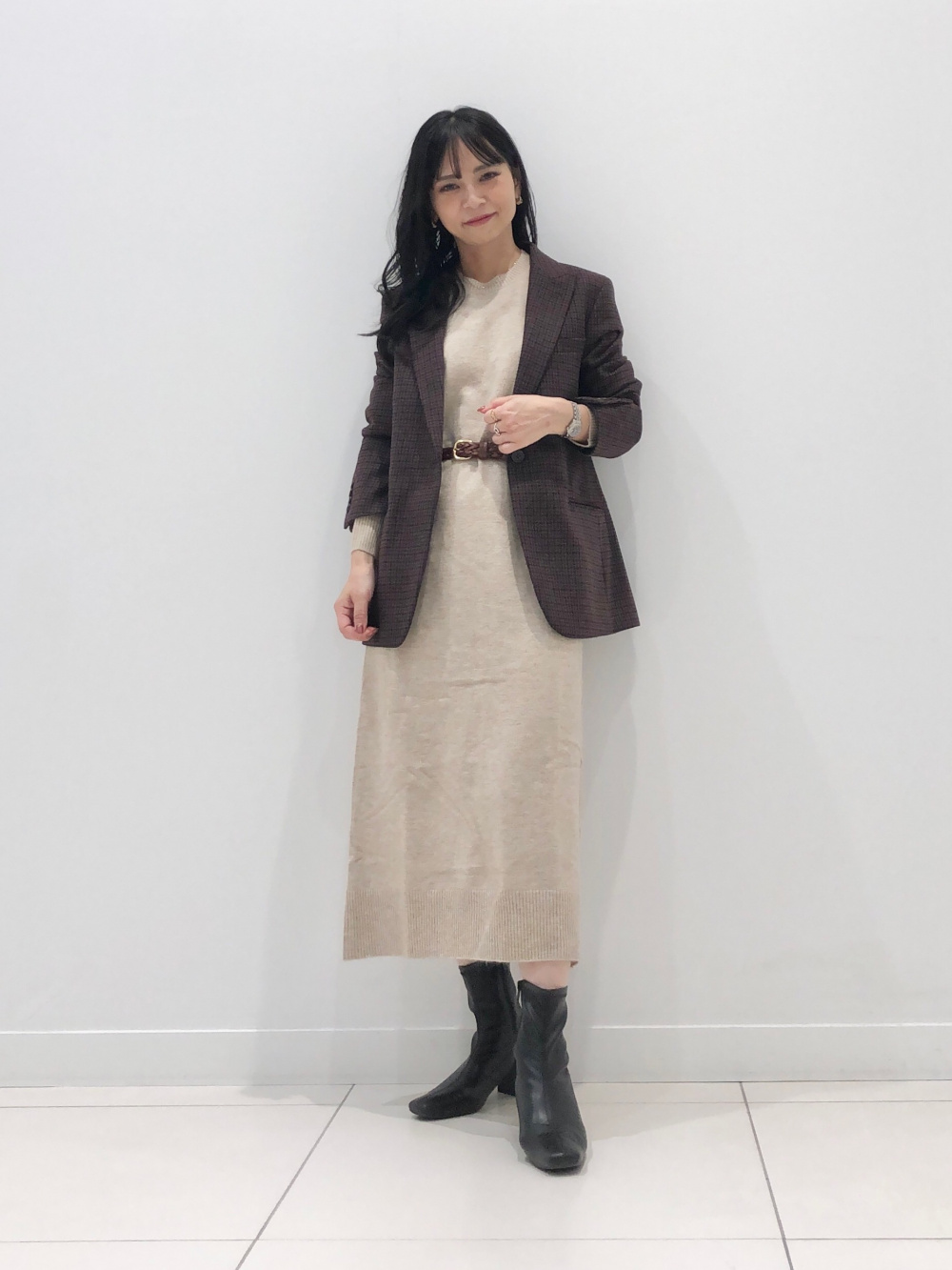 ツイードテーラードジャケット、カシミヤクルーネックショートベスト