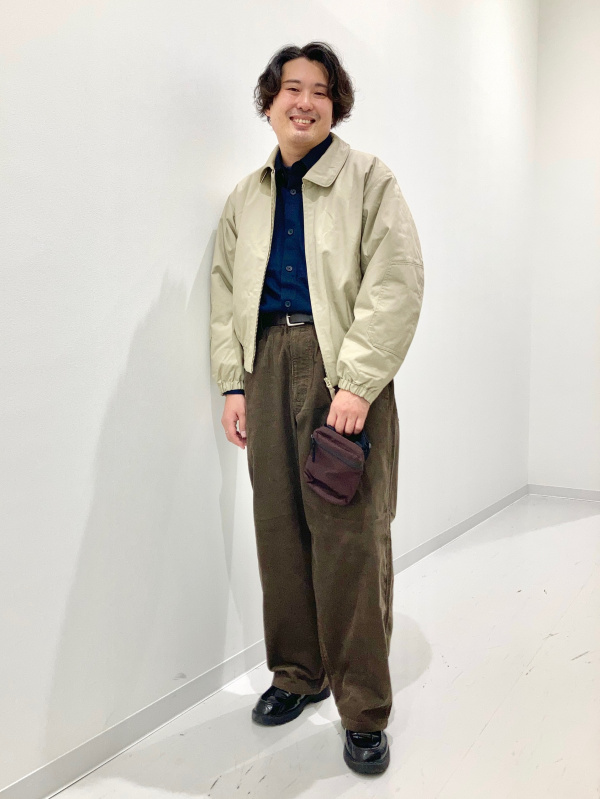 パフテックショートブルゾンのコーディネート・着用イメージ｜ユニクロ公式