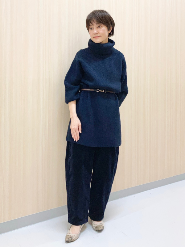コーデュロイカーブパンツ/丈短めのコーディネート・着用イメージ