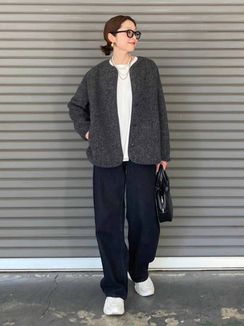 ワッフルT/長袖、タックワイドパンツ（丈標準68～70cm）」の着用