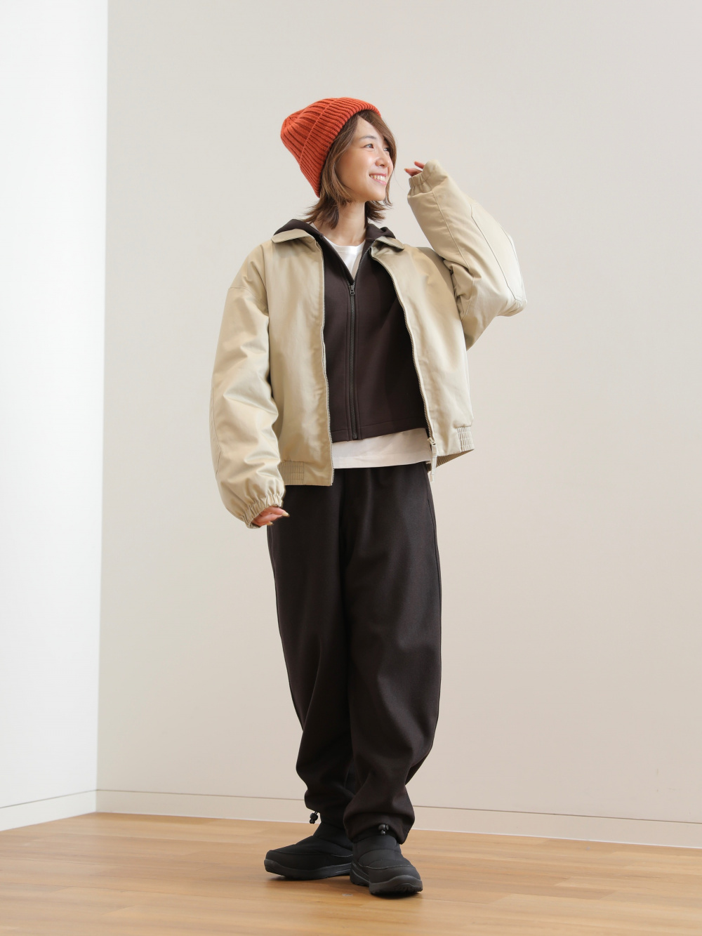 パフテックショートブルゾン」の着用コーディネート| ユニクロ公式