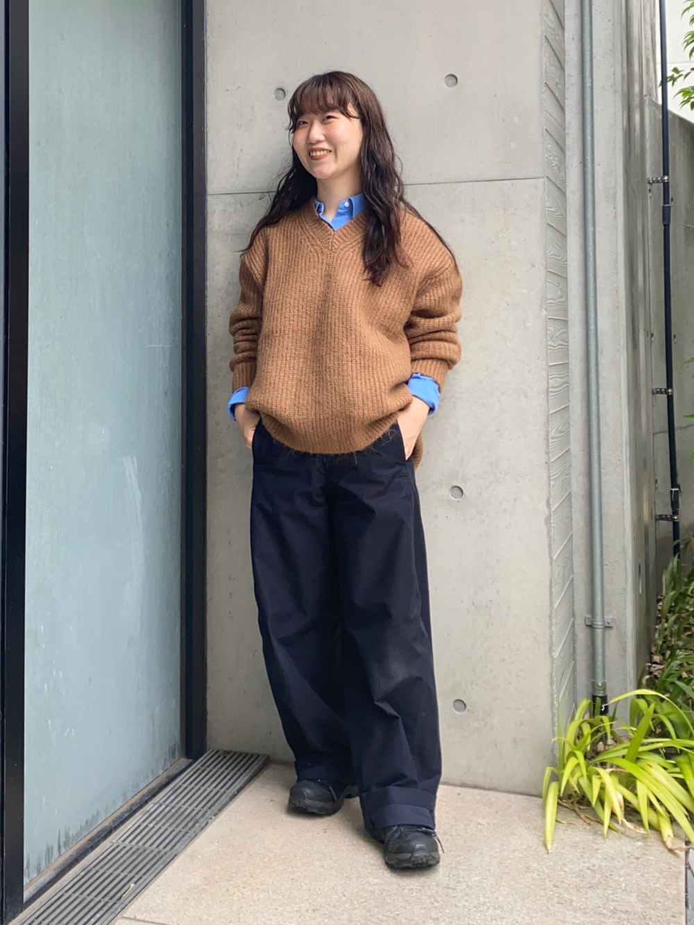 ボクシーラガーポロシャツ、オックスフォードシャツ」の着用